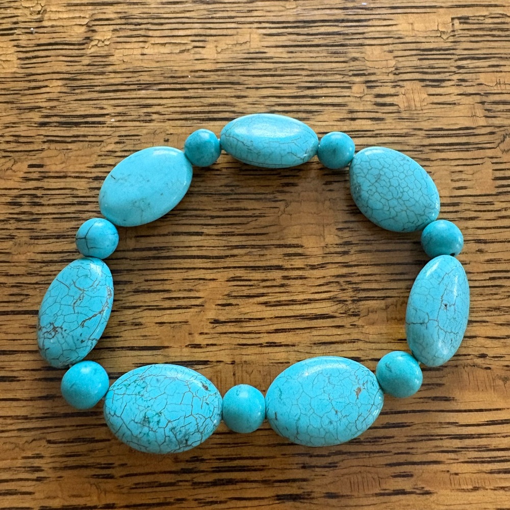 Stella and Dot Turquoise Oval Beaded Bracelet